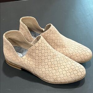 Dr. Scholls Tan Perforated Bootie Slip-On Shoes with Be Energized Technology.